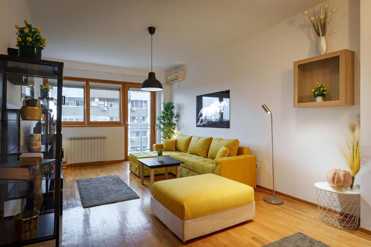 Yellow Lux Apartment Belgrado Exterior foto